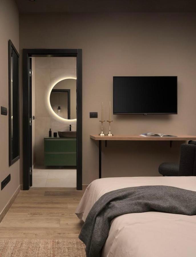 Rooms "Limes" Funtana Phòng bức ảnh